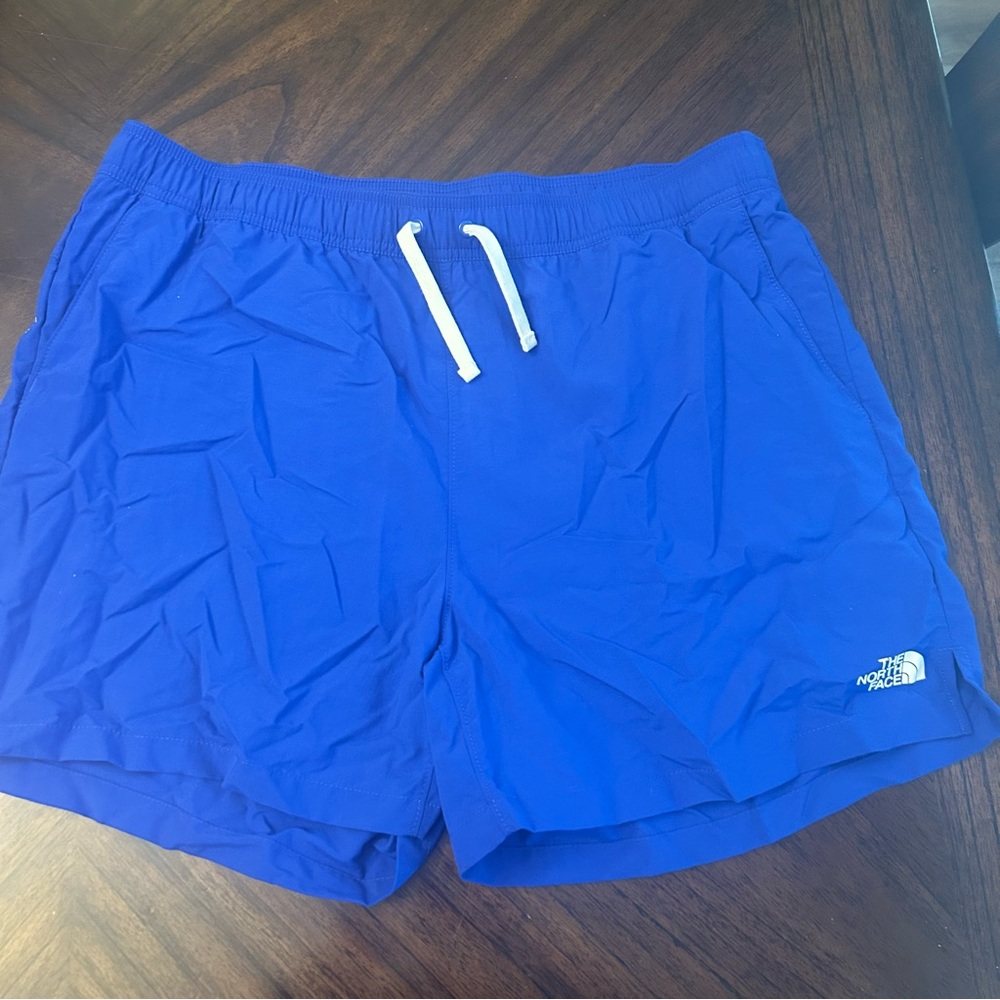 The North Face Men's Action Short 2.0, L Short, TNF Blue New